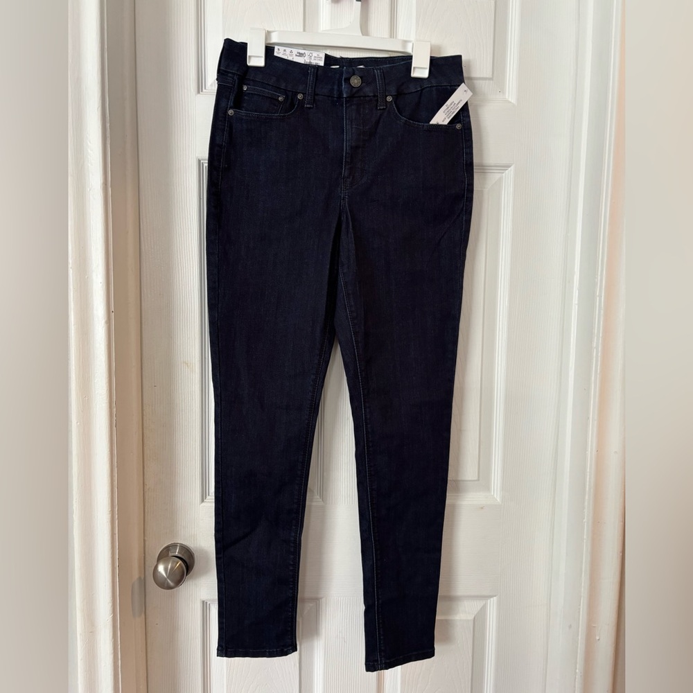 Seven7 Women's Skinny Jeans Size 10 Dark Wash Stretch Denim NWT‎